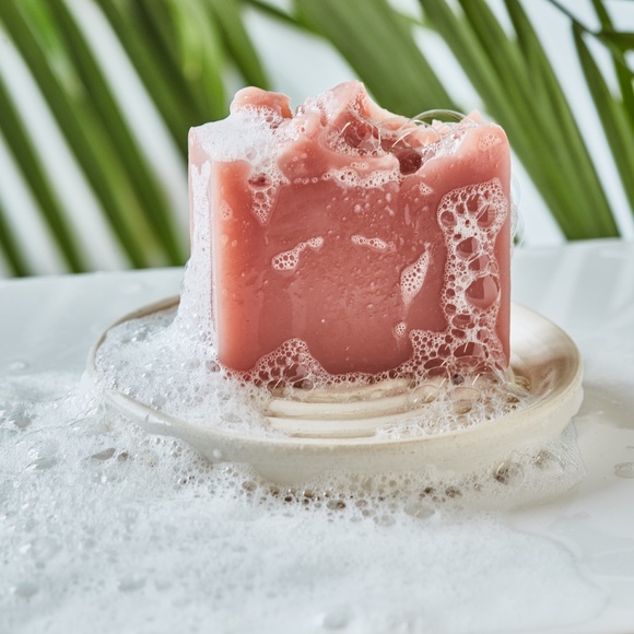 3 Bar Set Vegan Geranium Soap for Mature Skin - Picture 2 of 7